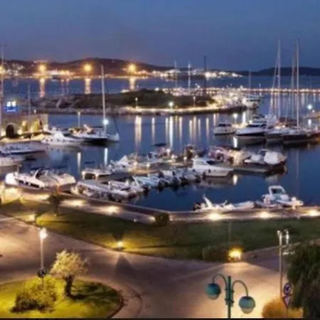 Magic Dalu Con Posto Auto * Όλμπια