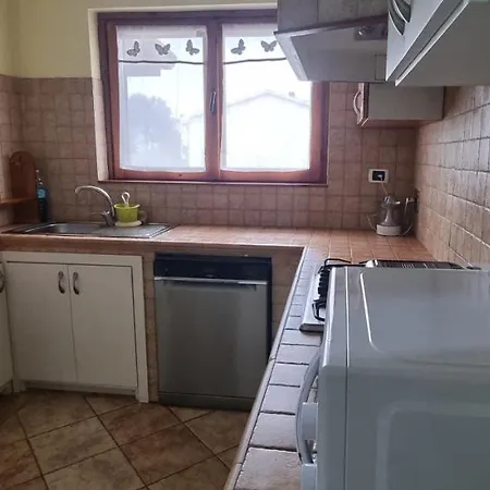 Magic Dalu Con Posto Auto Όλμπια