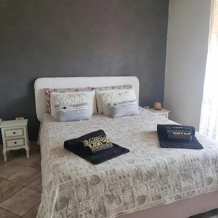 Magic Dalu Con Posto Auto Όλμπια